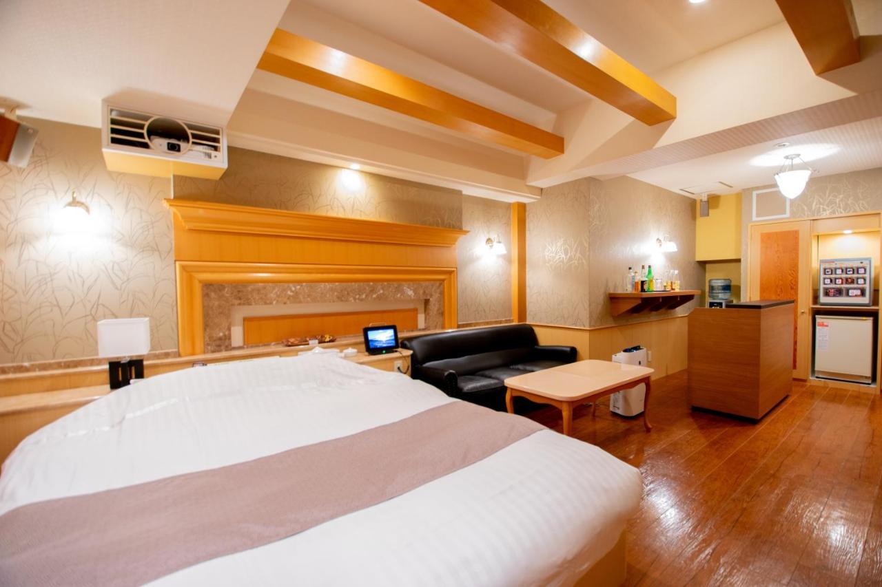 Hotel Luna Sendai -Adult Only Exterior photo